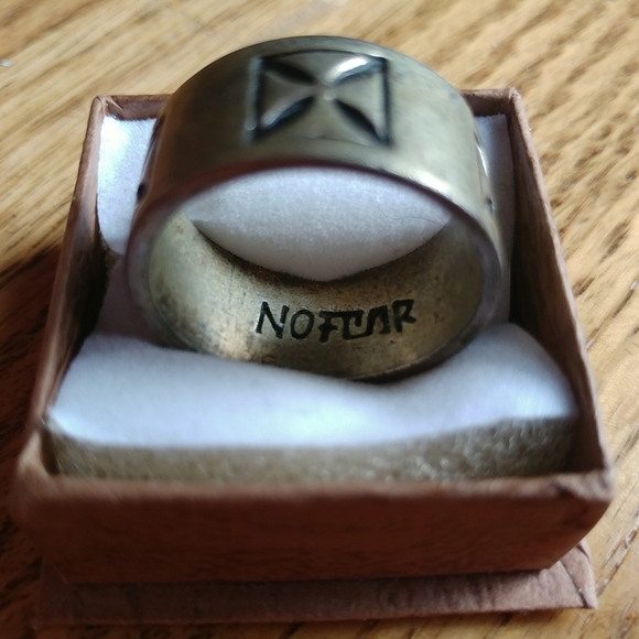 Iron Cross Ring - Picture 2 of 4